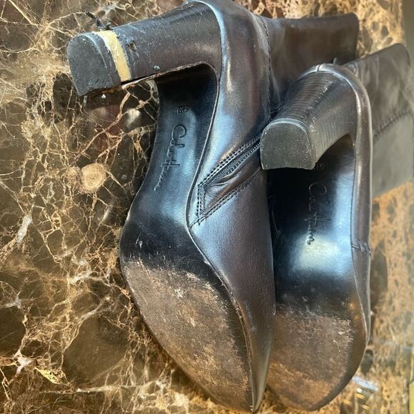 QUALITY Cole Haan Heeled Boot! - Picture 10 of 12